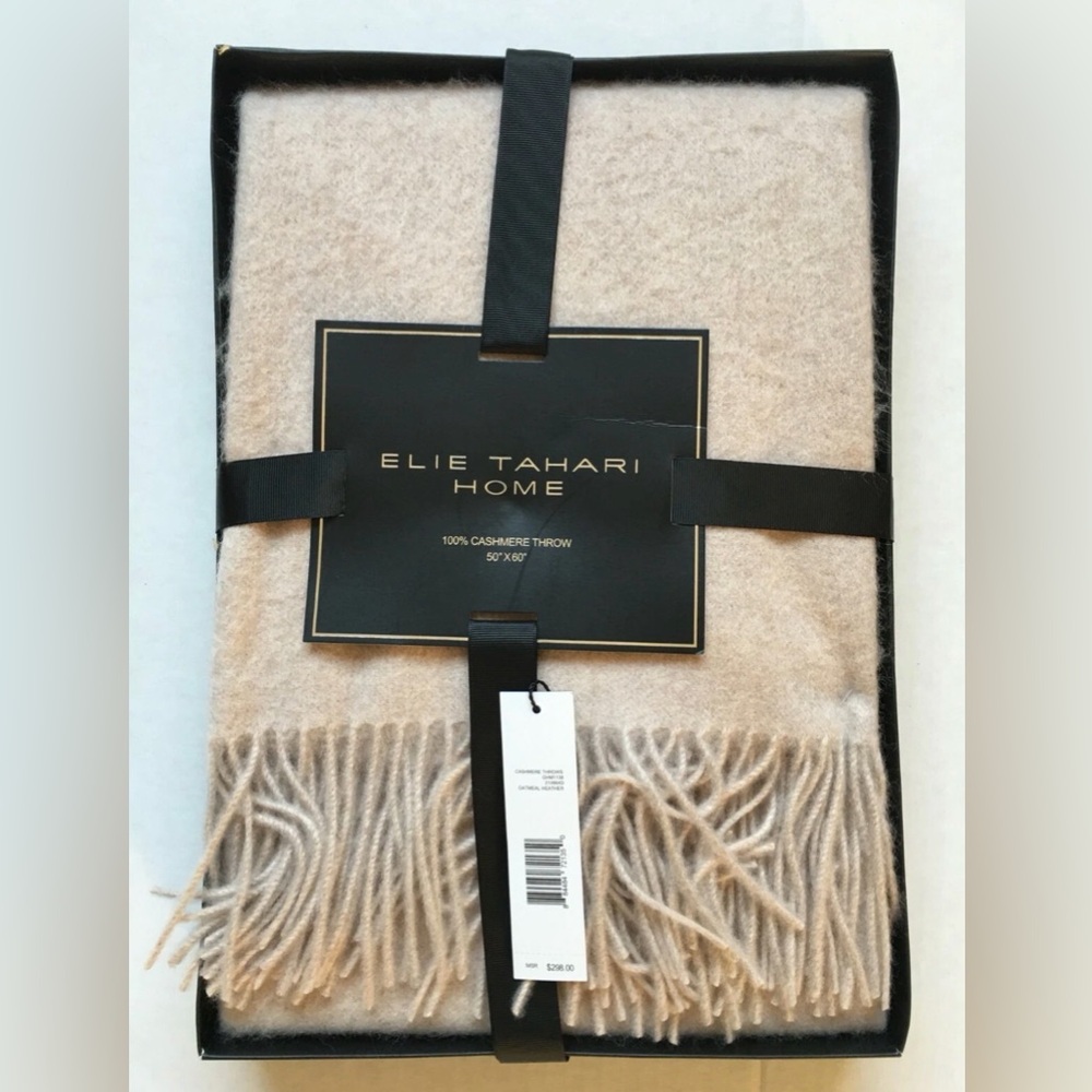 Elie Tahari Home Oatmeal‎ Heather 100% Cashmere Throw Blanket 50” x 60”